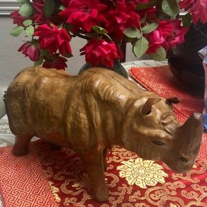 VINTAGE LEATHER REALISTIC RHINO WITH GLASS EYES